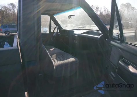 1989 Ford F150 из США, поврежденный, VIN 1FTDF15N1KNA01416